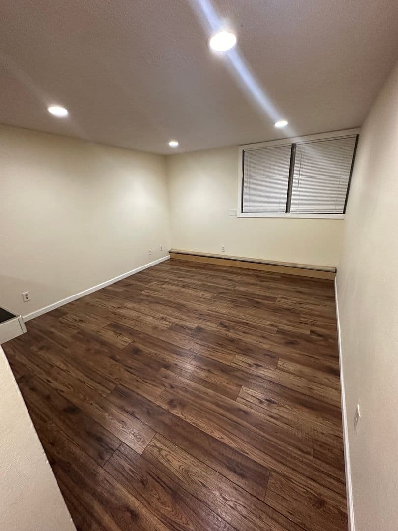 Boulder House: 2707 Valmont  #112B