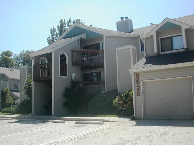 Boulder House: 5520 Stonewall Place
