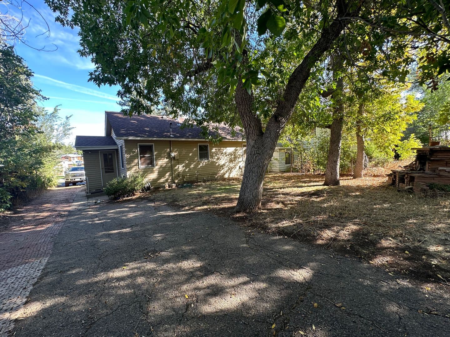 Boulder House: 534 Dewey