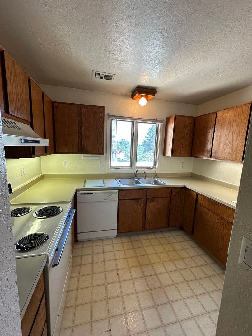 Boulder Apartment: 3100 Broadway