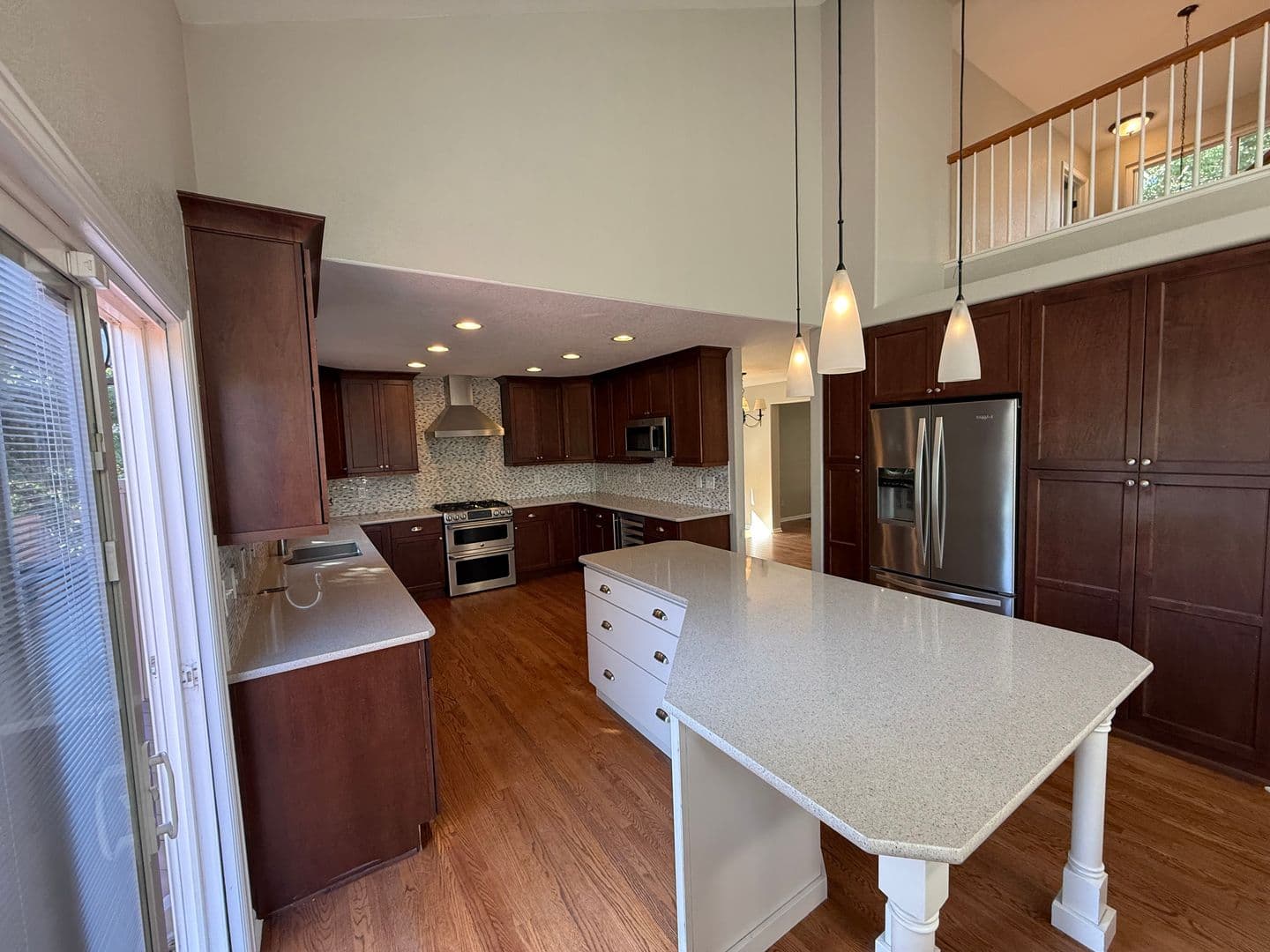 Superior House: 2002 Grayden Ct