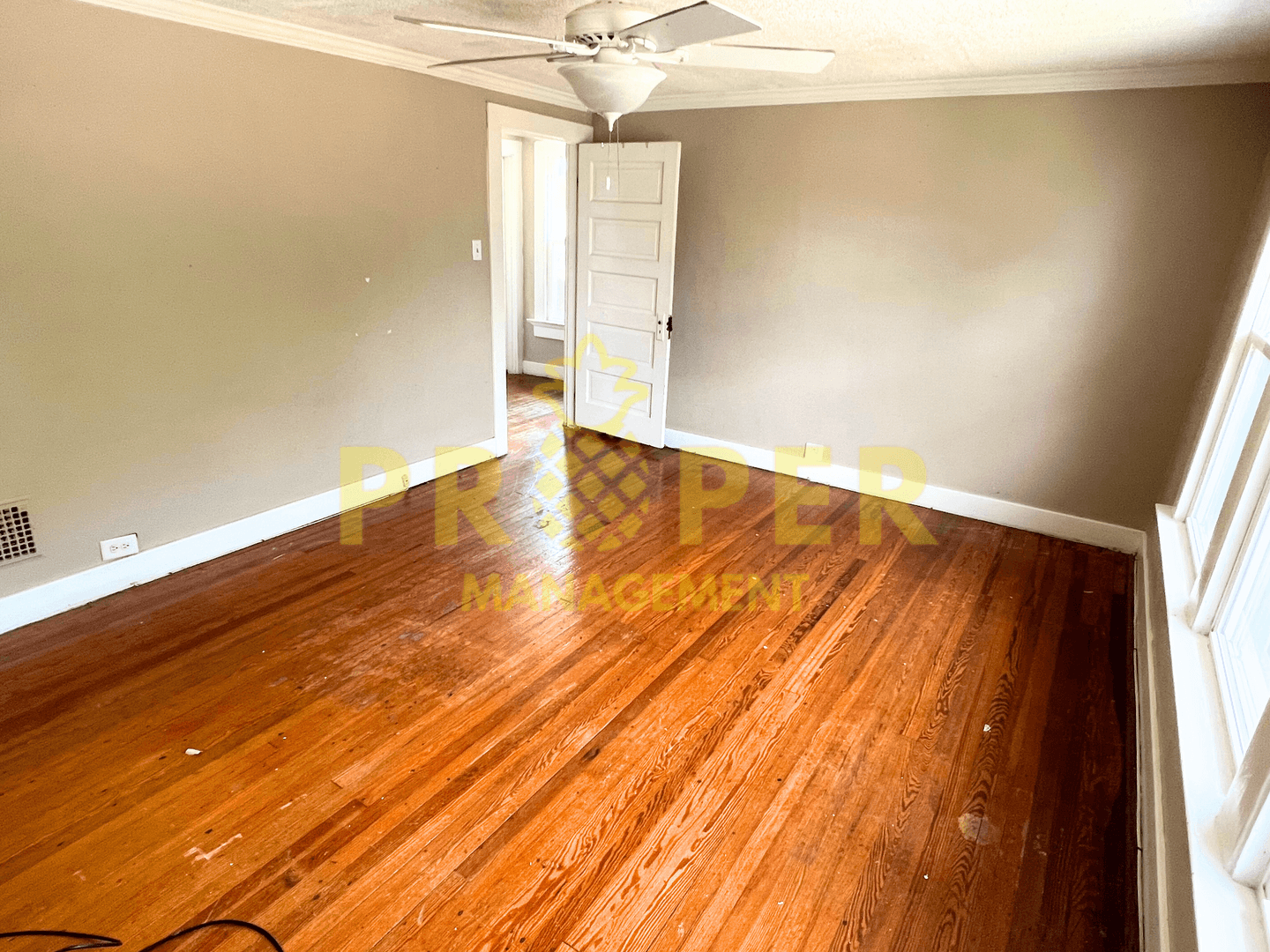Dayton House: 36 Sandhurst Dr