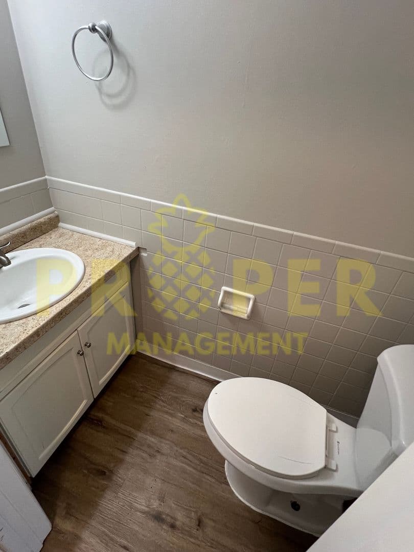 Dayton Apartment: 3546 Dorham Pl