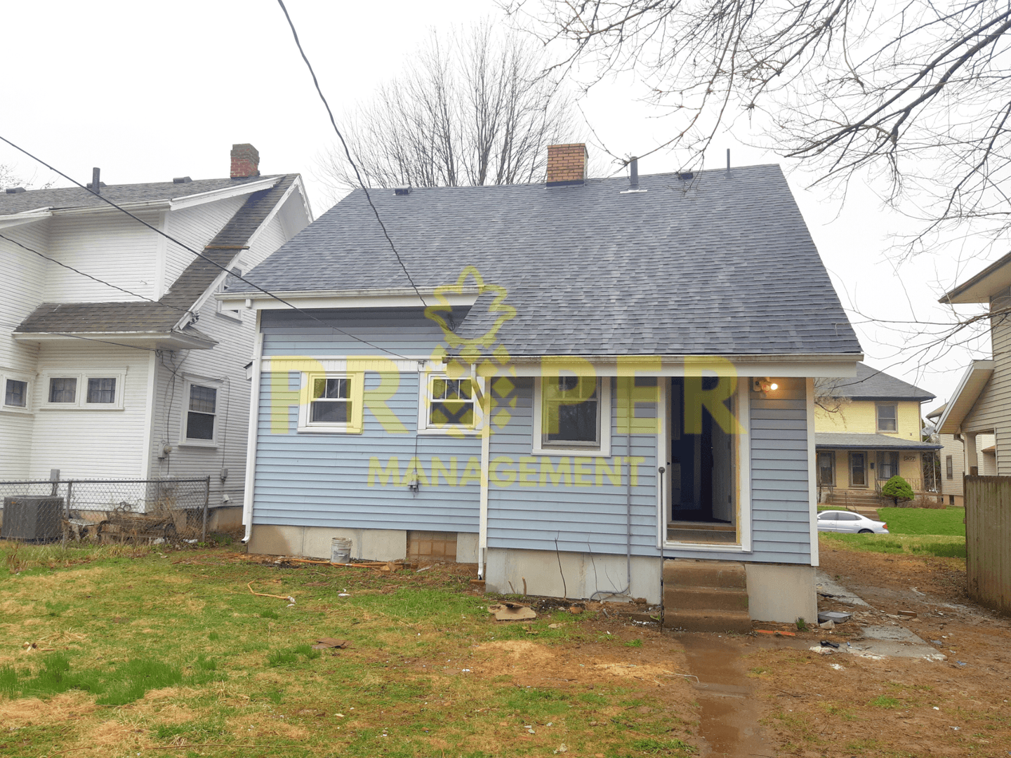 Dayton House: 204 E Fairview Ave