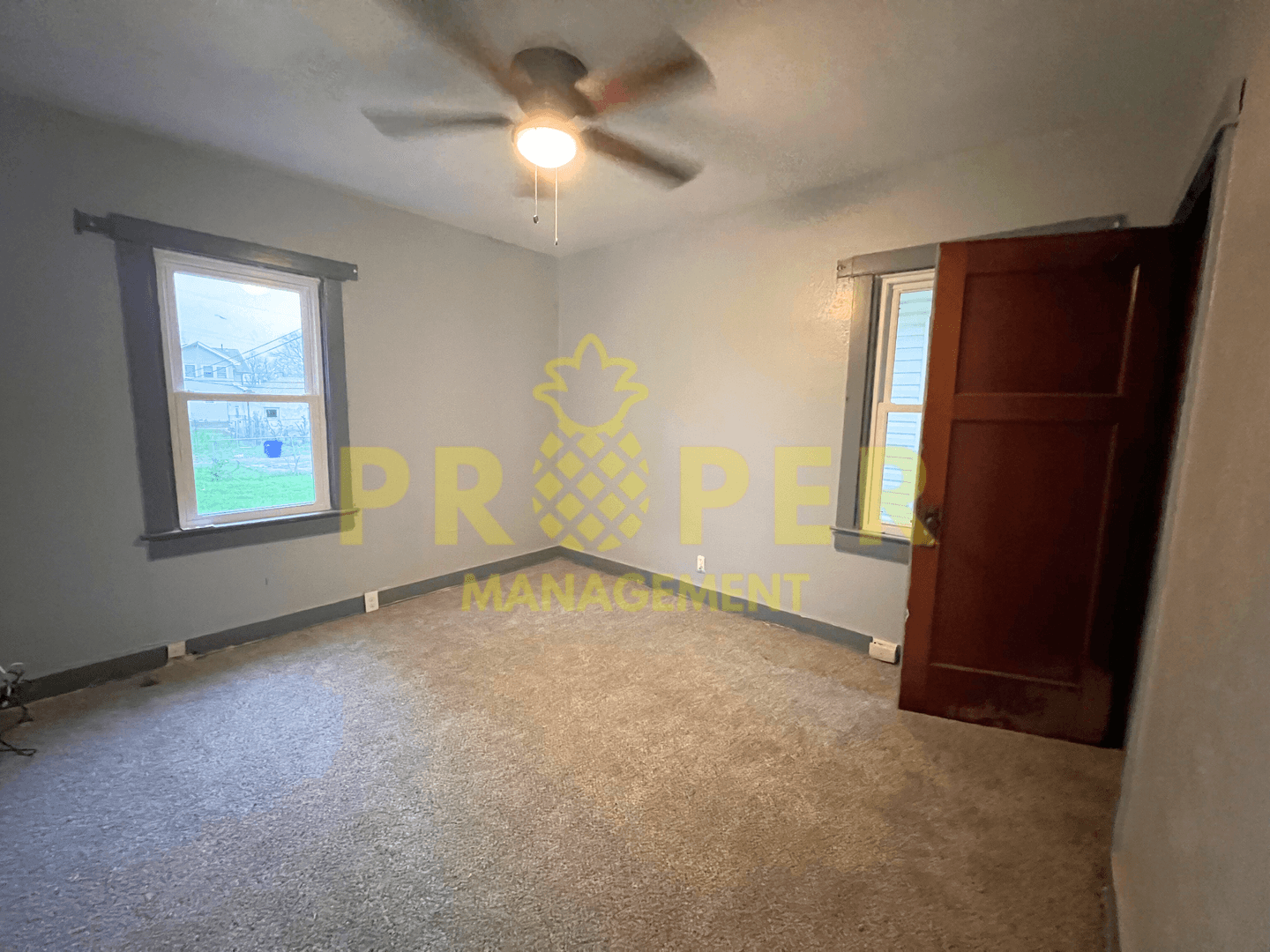 Dayton House: 424 Shoop Ave