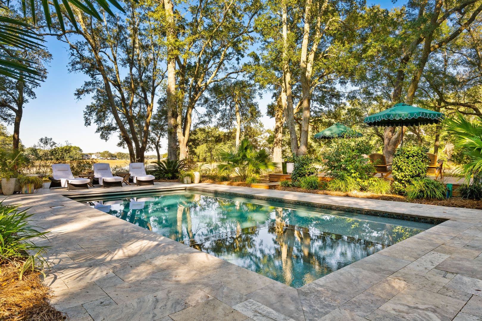 Charleston House: 1158 Fort Lamar Road