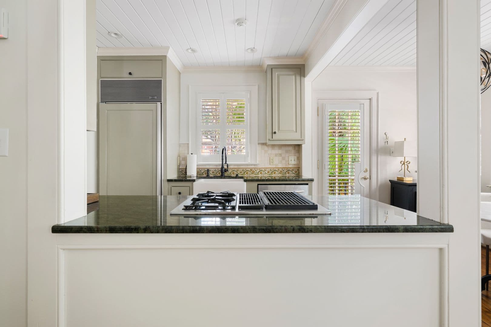 Charleston House: 84 1/3 King Street