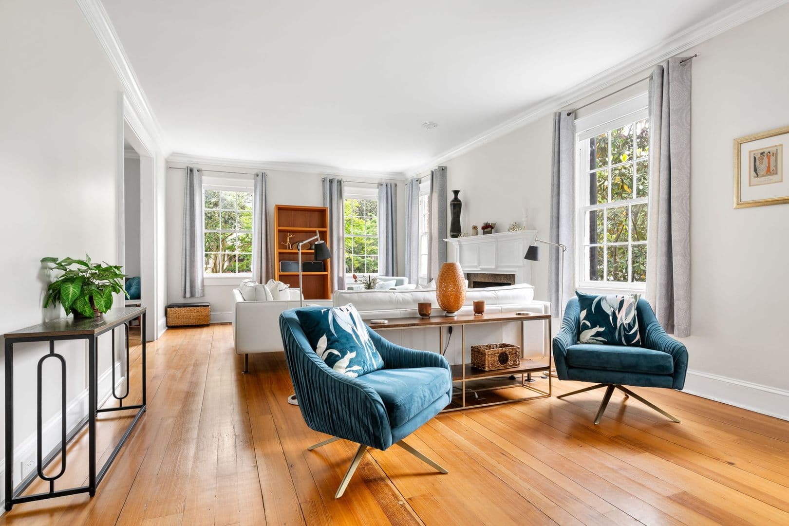 Charleston House: 88 S Battery