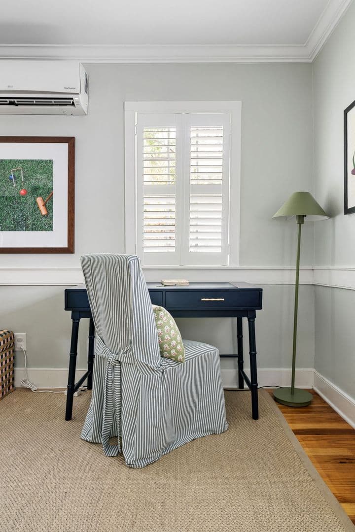 Charleston House: 25 Sires Street
