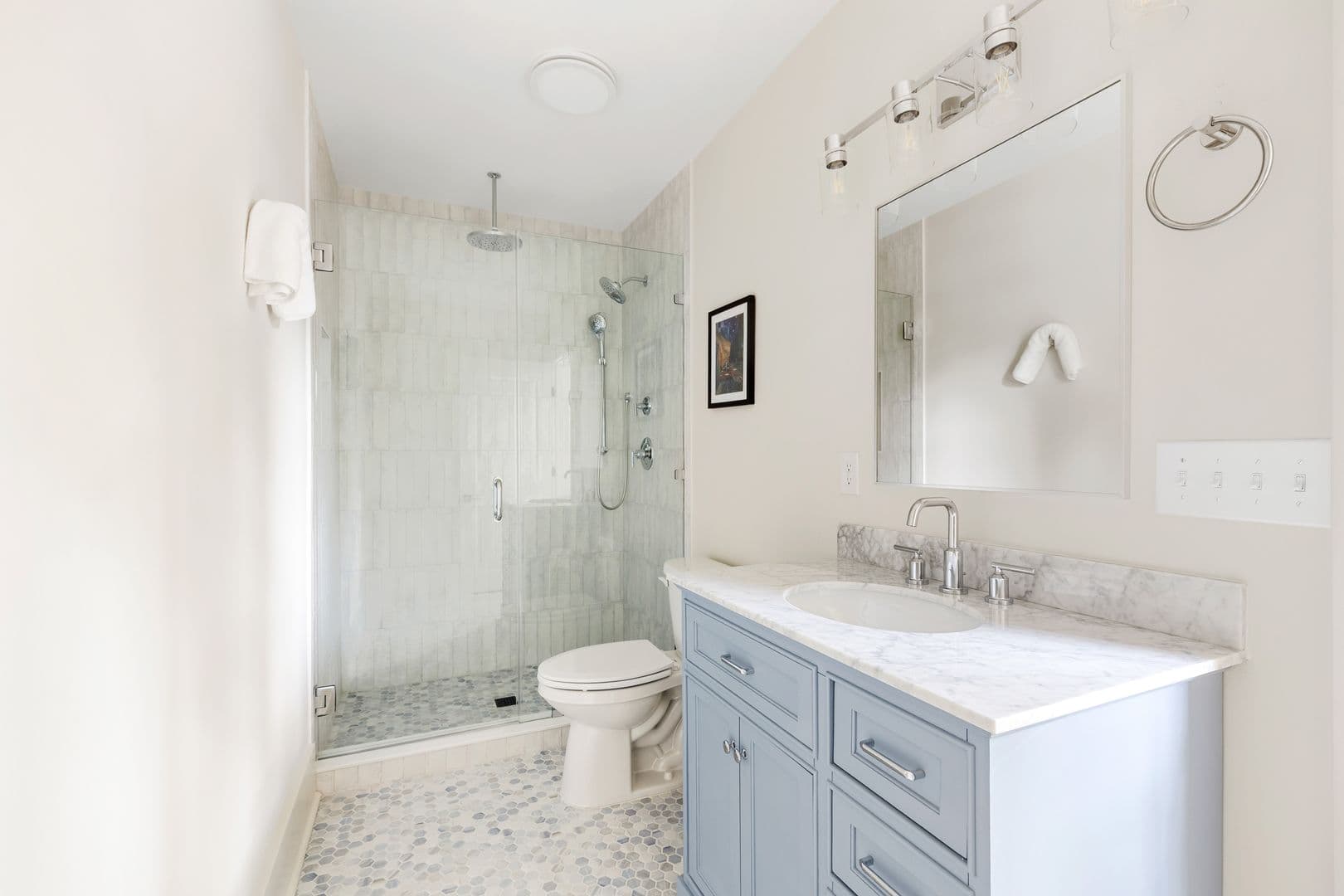 Charleston House: 189 Third Avenue