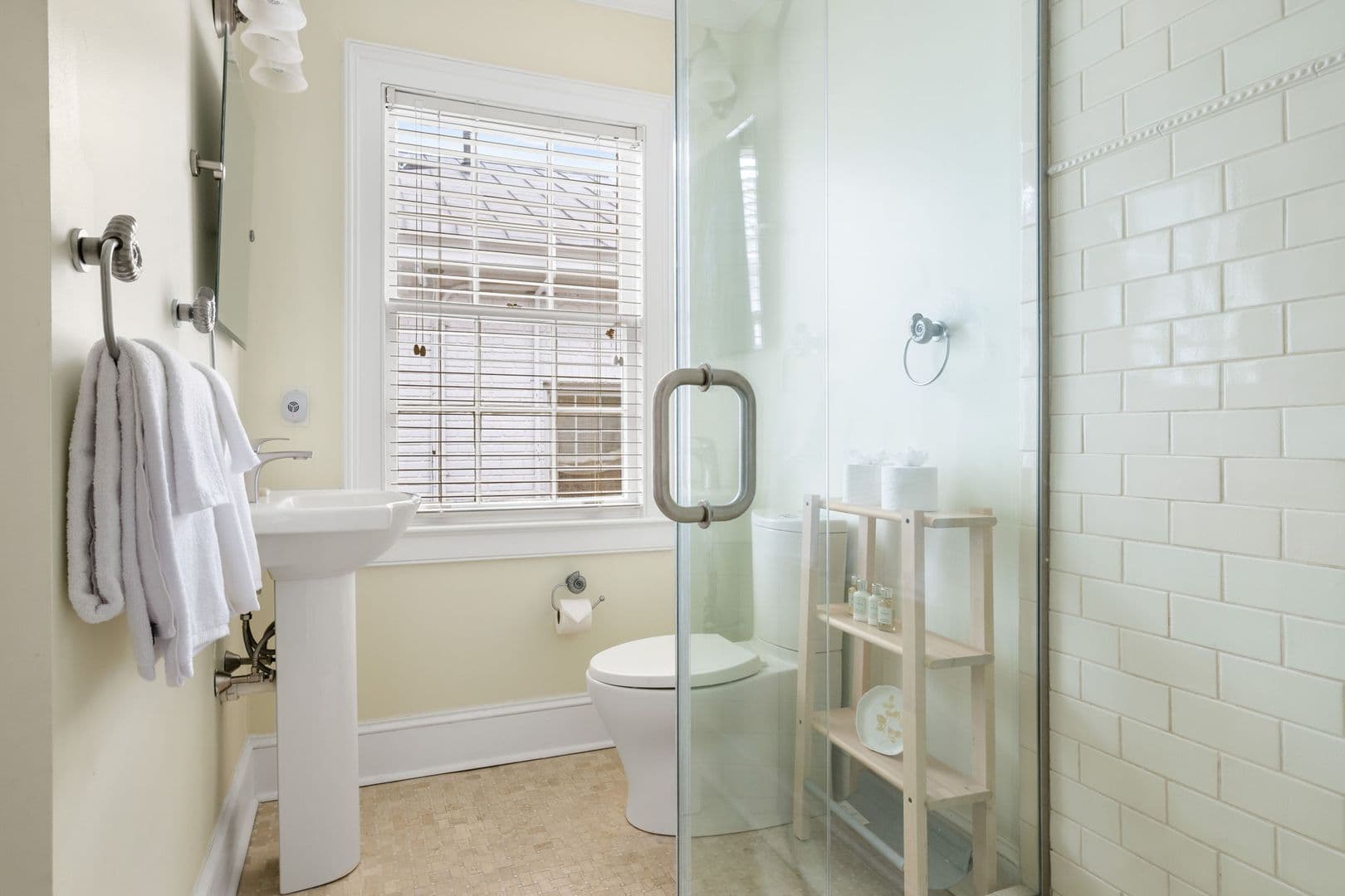 Charleston House: 88 S Battery
