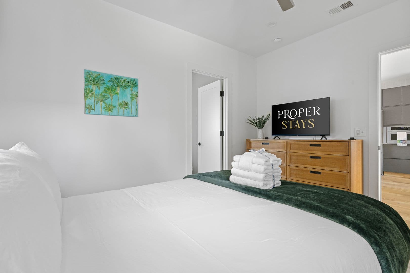 Mount Pleasant House: 208 Linnea Lane