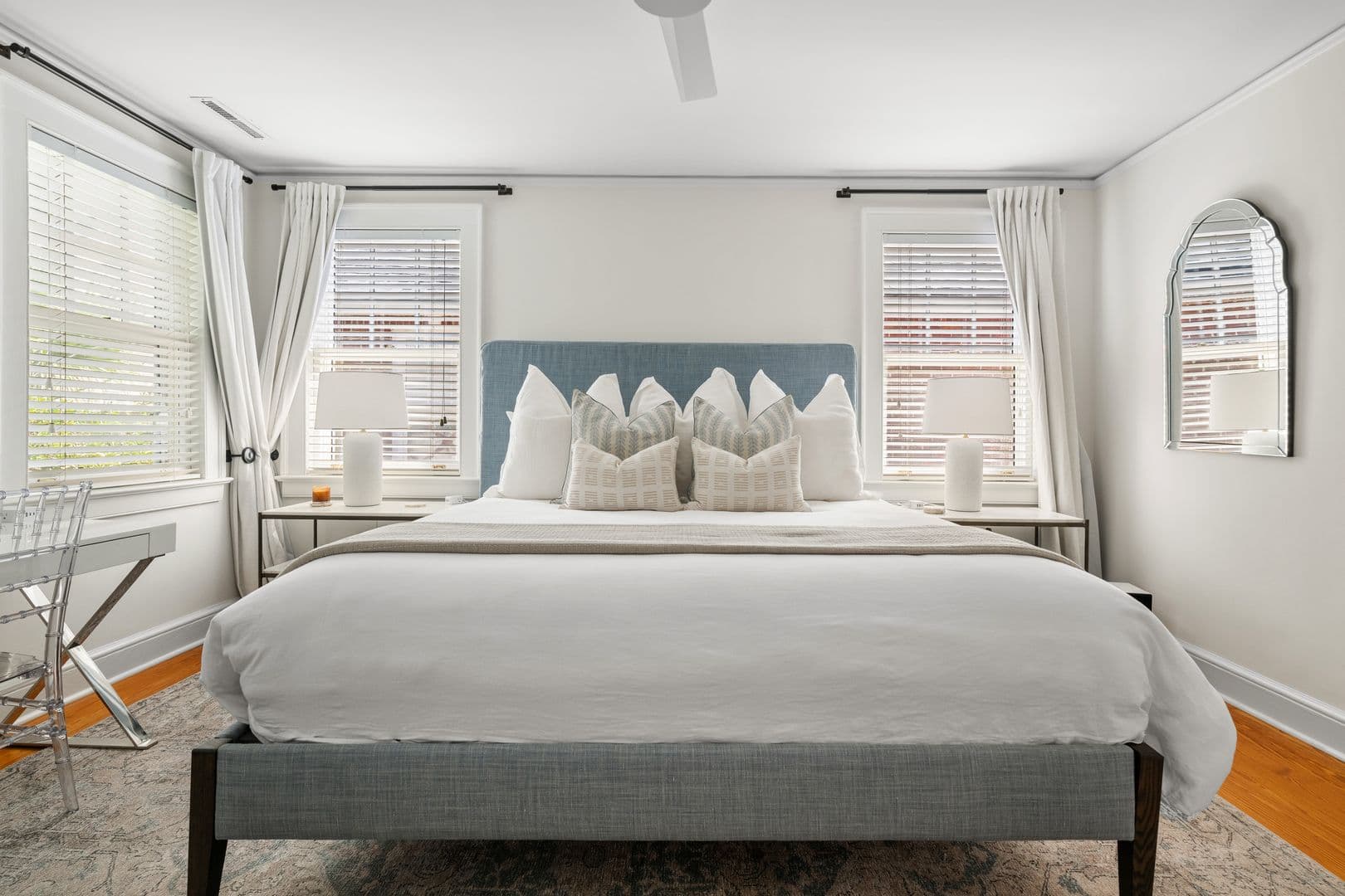 Charleston House: 12 Ashley Avenue