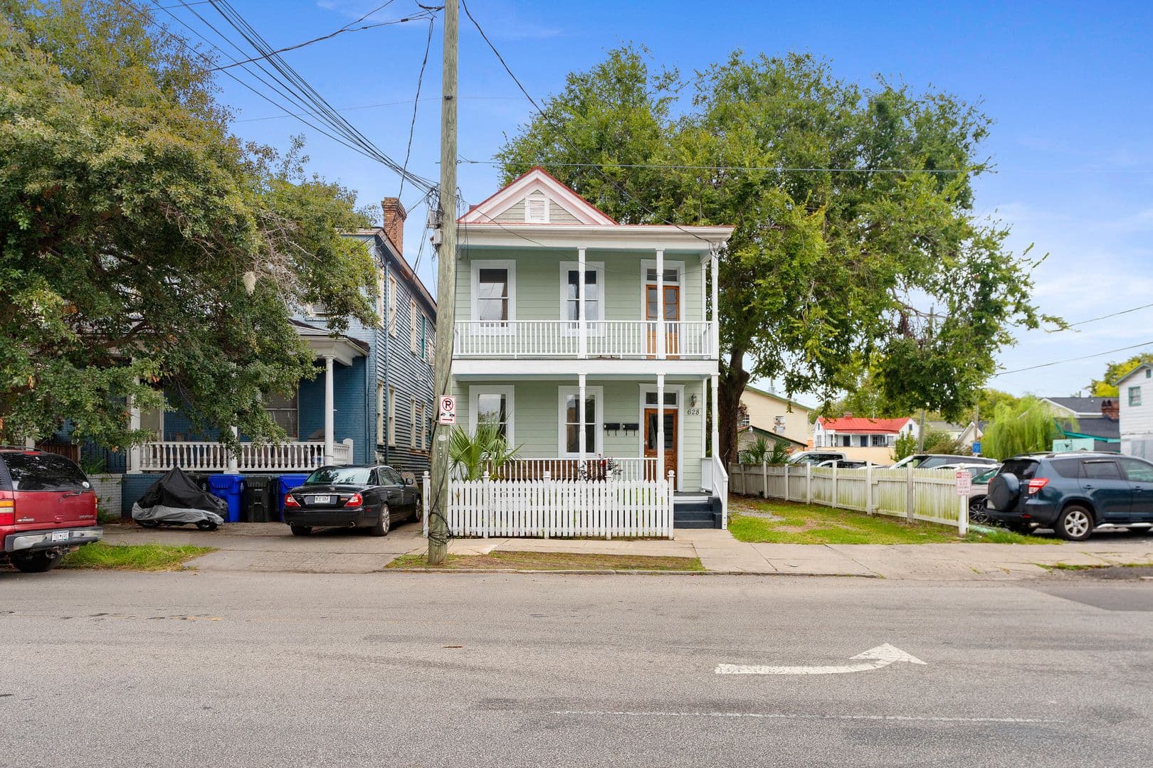 Charleston House: 628 Rutledge Avenue