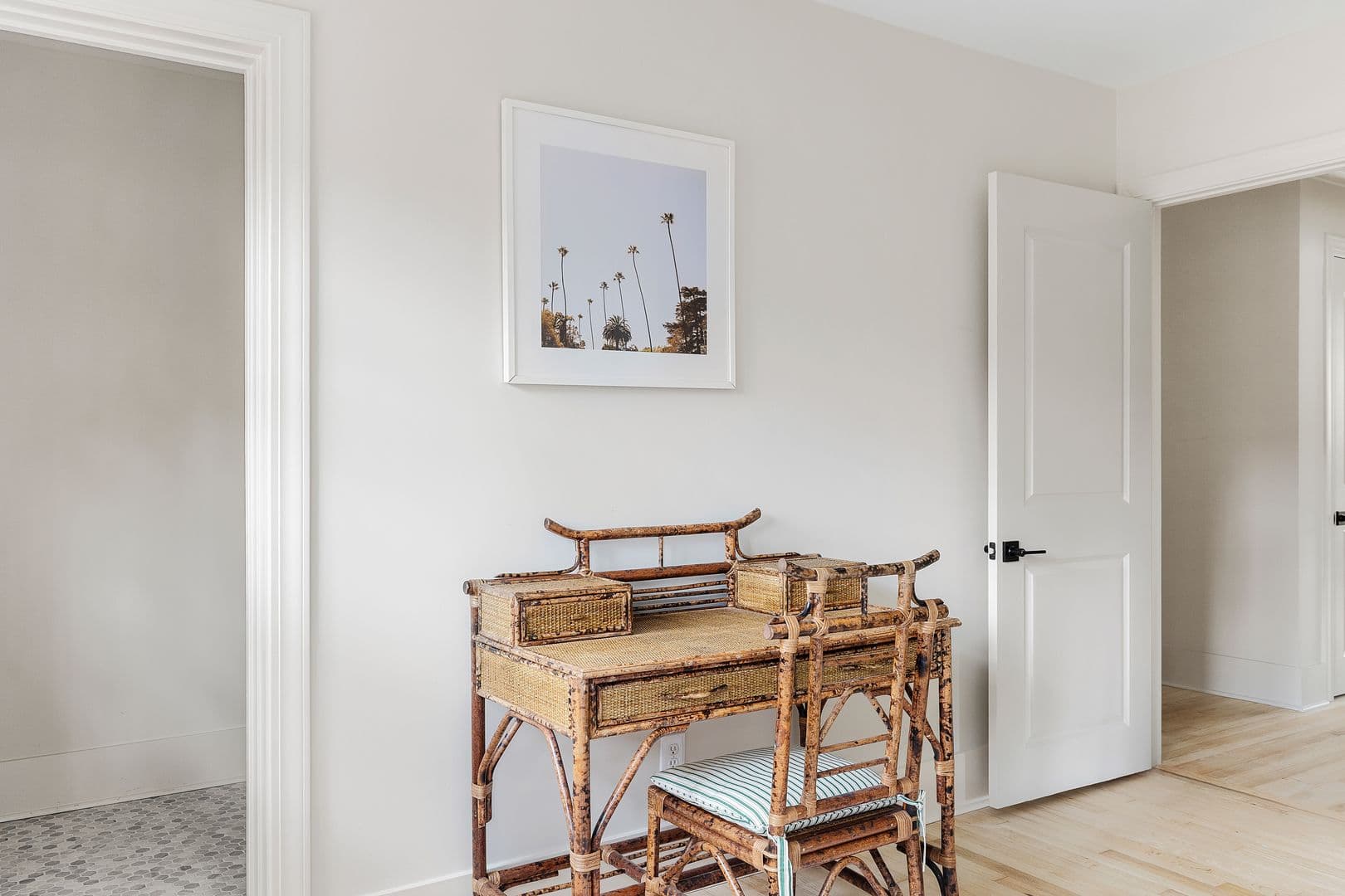 Charleston House: 189 Third Avenue