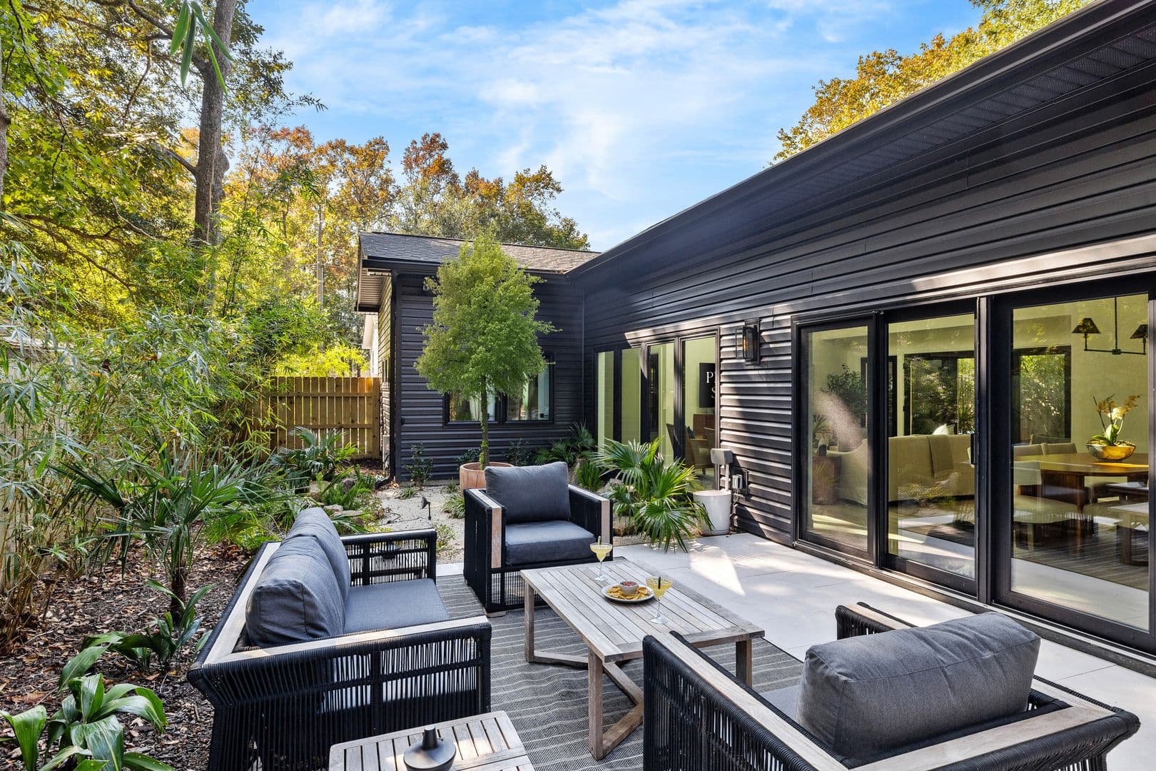 Mount Pleasant House: 706 York Street