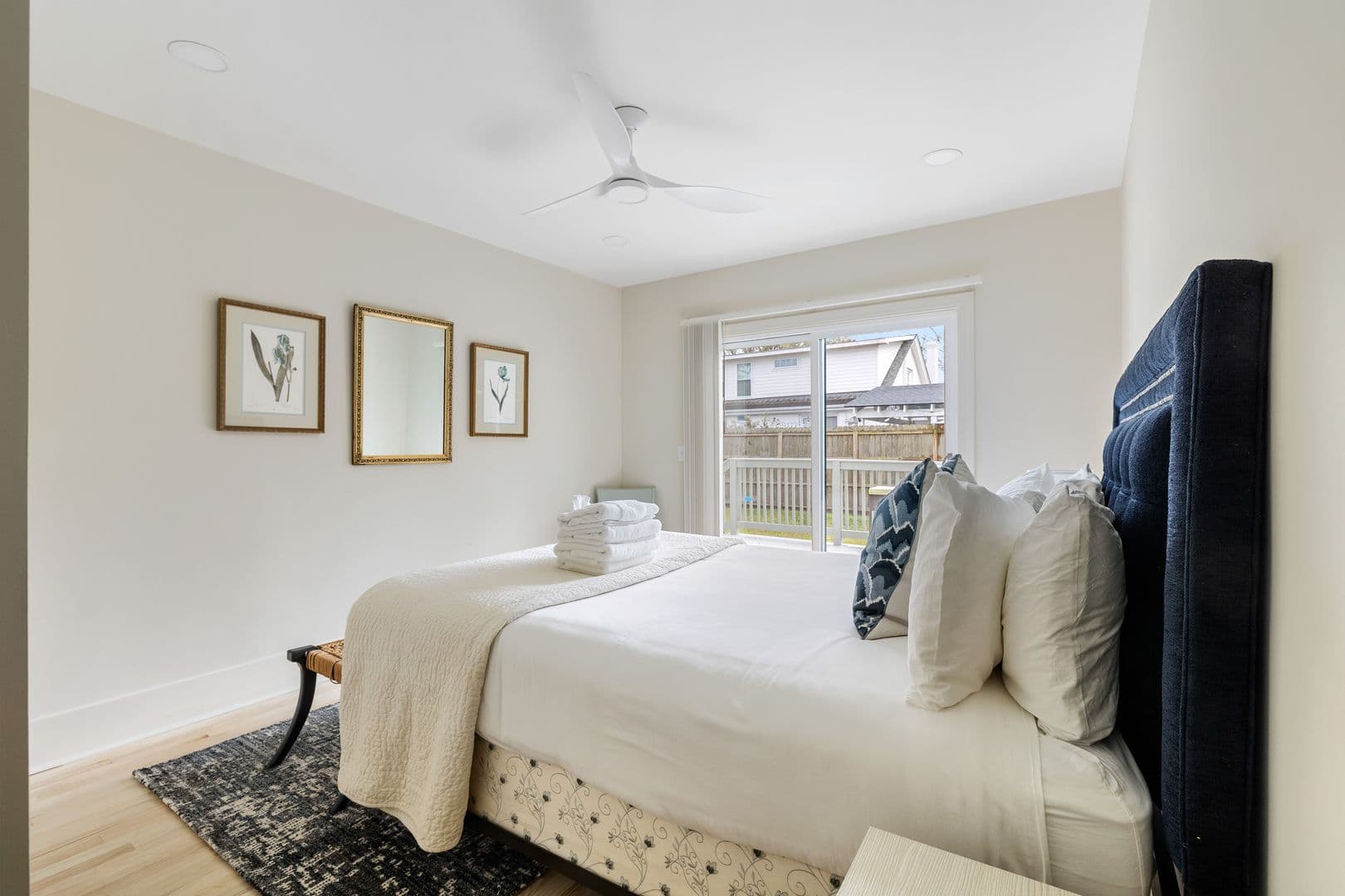 Charleston House: 189 Third Avenue