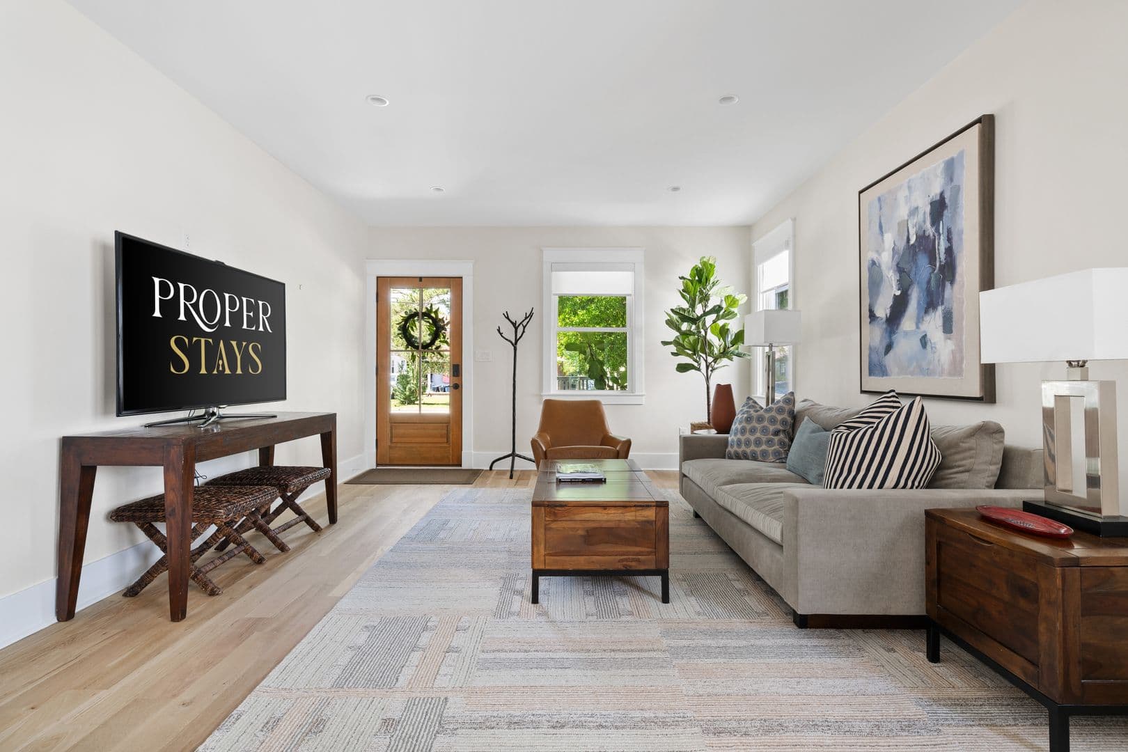 Charleston House: 191 W. Poplar Street