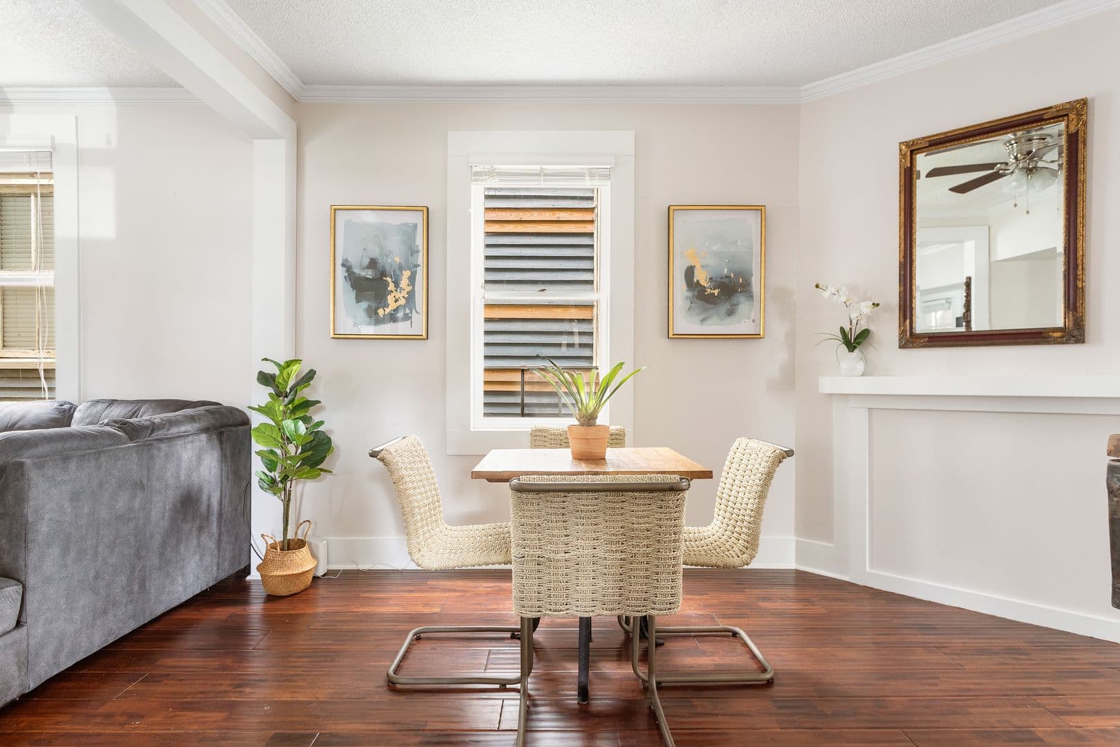 Charleston House: 628 Rutledge Avenue