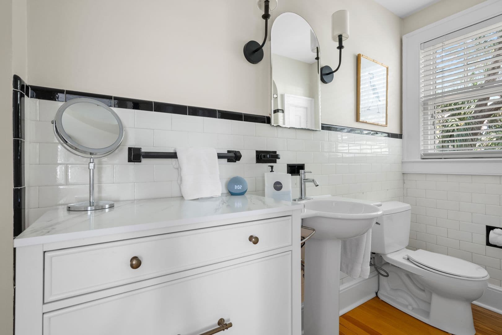 Charleston House: 12 Ashley Avenue