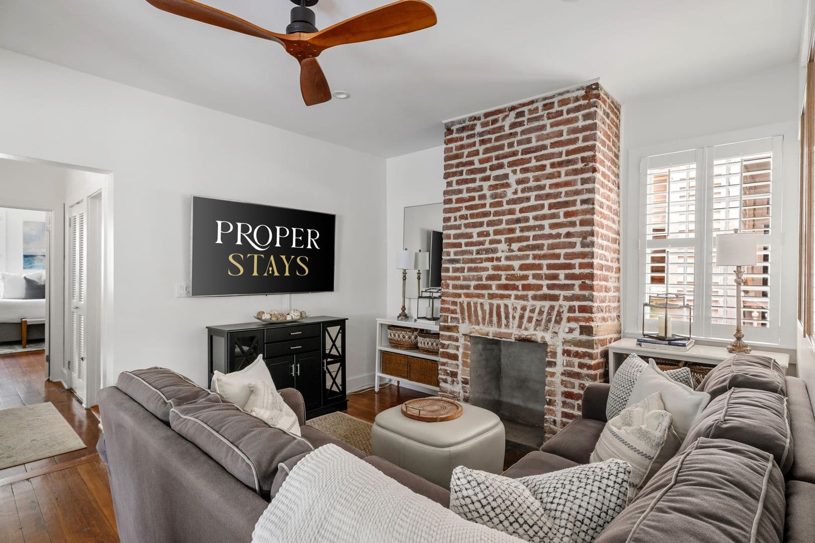 Charleston House: 234 Rutledge Avenue