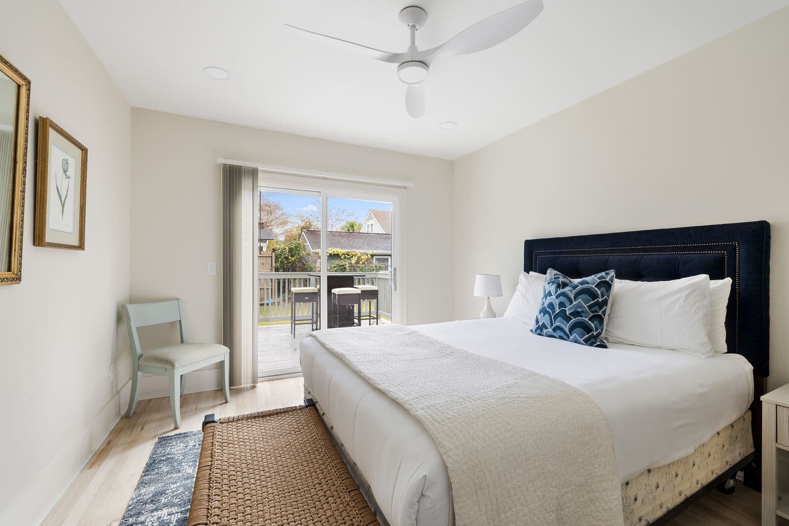 Charleston House: 189 Third Avenue