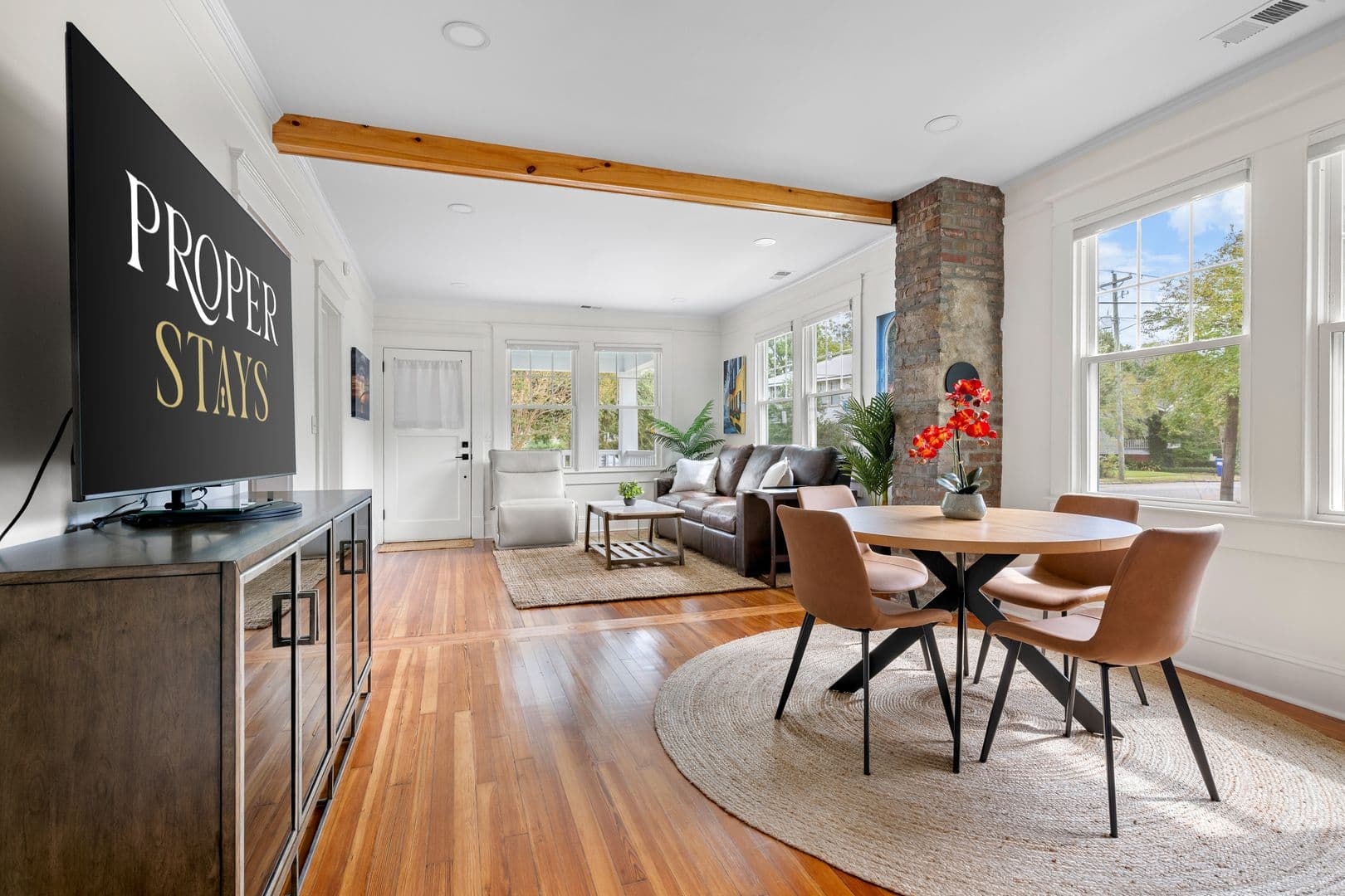 Charleston House: 1133 King Street
