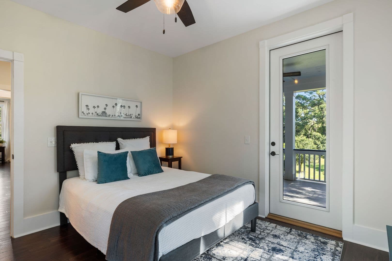 Charleston House: 2112 Parkway Drive