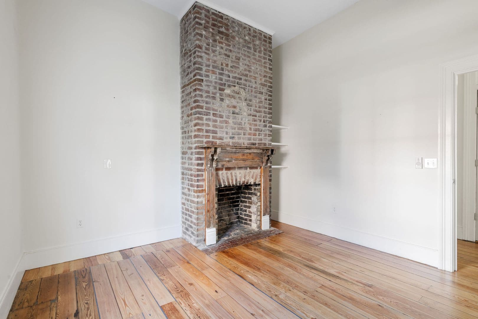 Charleston House: 744 Rutledge Avenue Unit A
