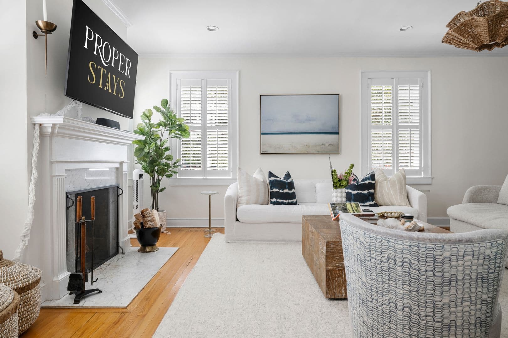 Charleston House: 12 Ashley Avenue