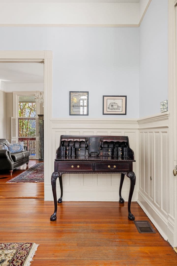 Charleston House: 118 Rutledge Avenue