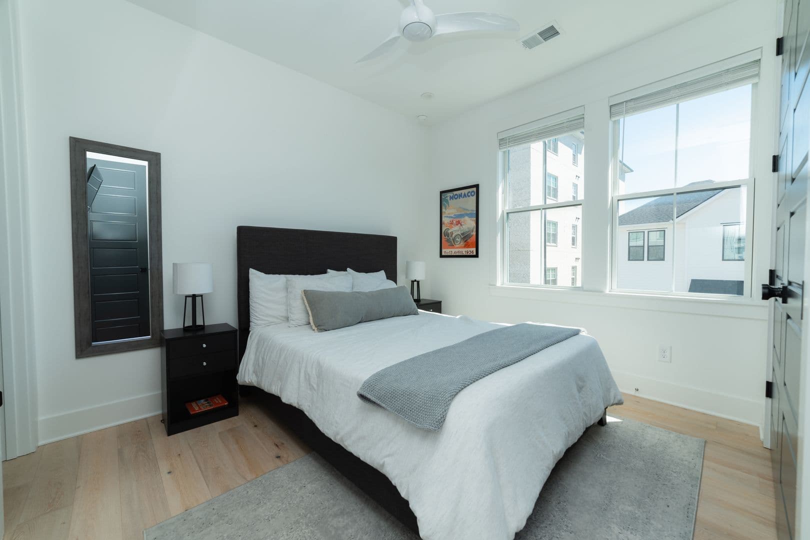 Charleston House: 104 Cooper Street