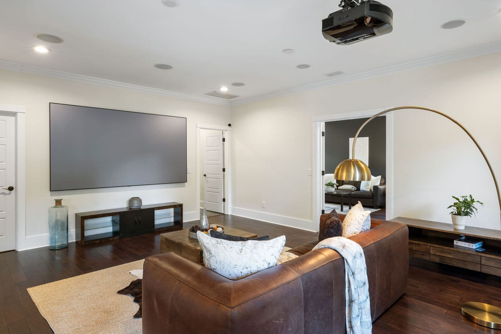 Charleston House: 2112 Parkway Drive