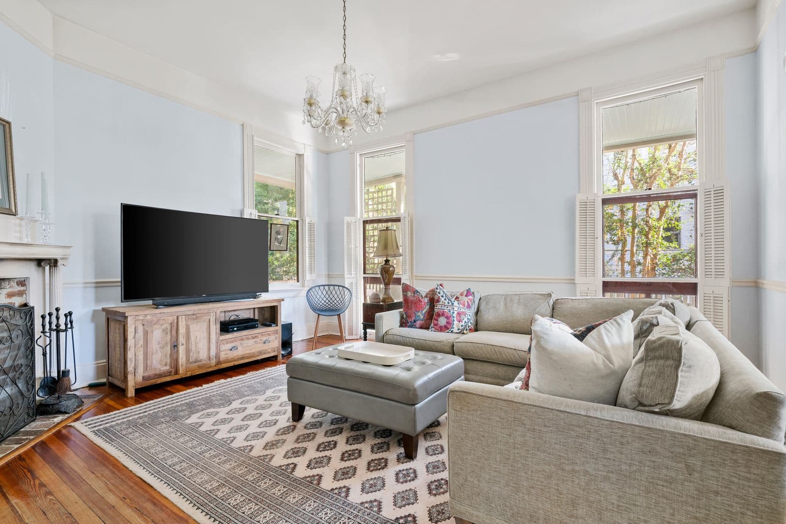Charleston House: 118 Rutledge Avenue
