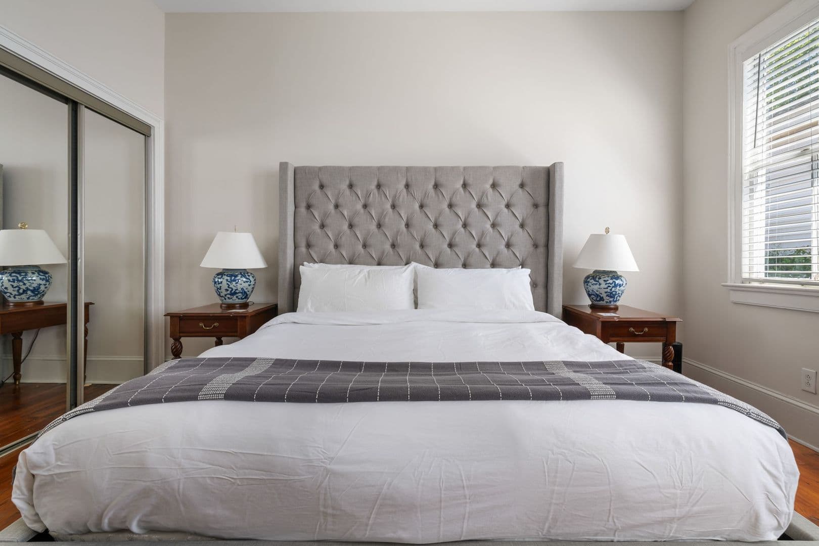 Charleston Apartment: 314 Ashley Avenue