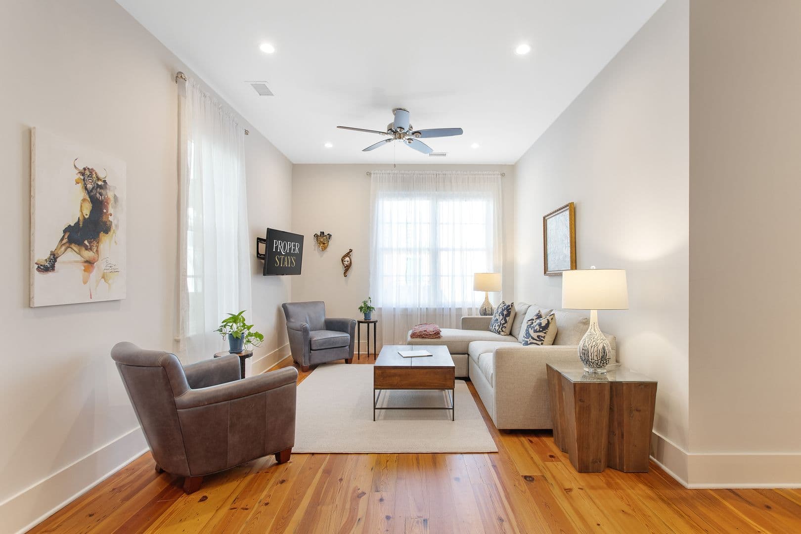 Charleston House: 62 Queen Street