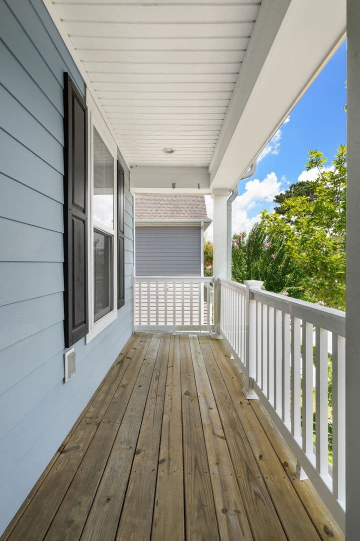 Charleston House: 1833 Bermuda Stone