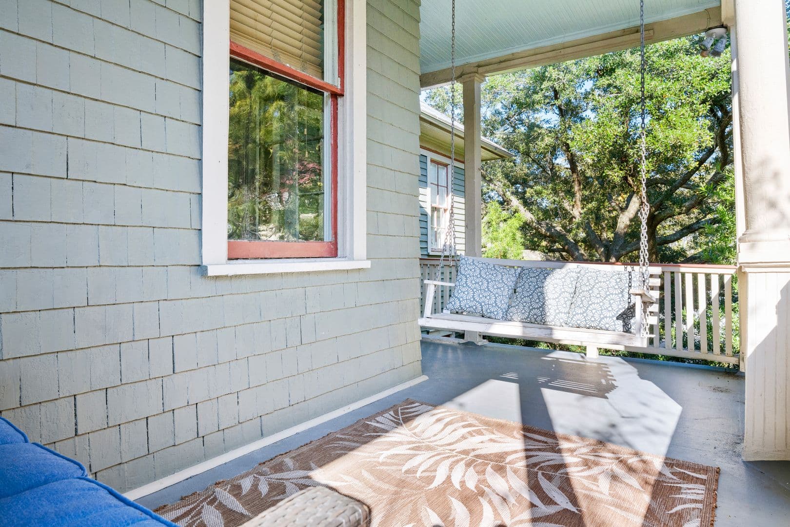 Charleston House: 118 Rutledge Avenue
