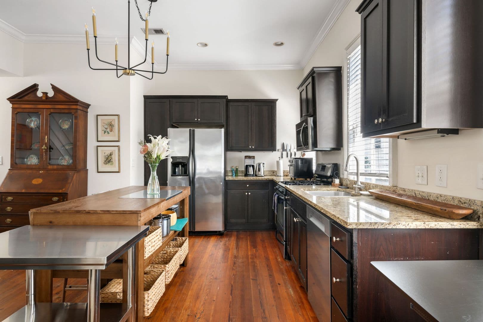 Charleston Apartment: 314 Ashley Avenue