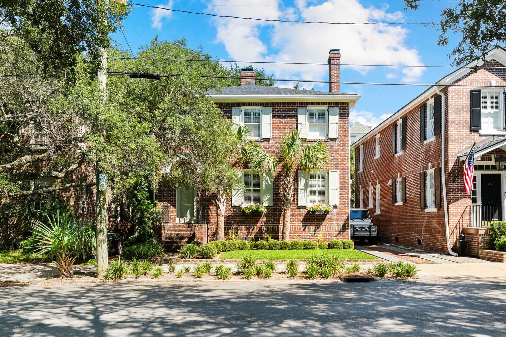 Charleston House: 12 Ashley Avenue