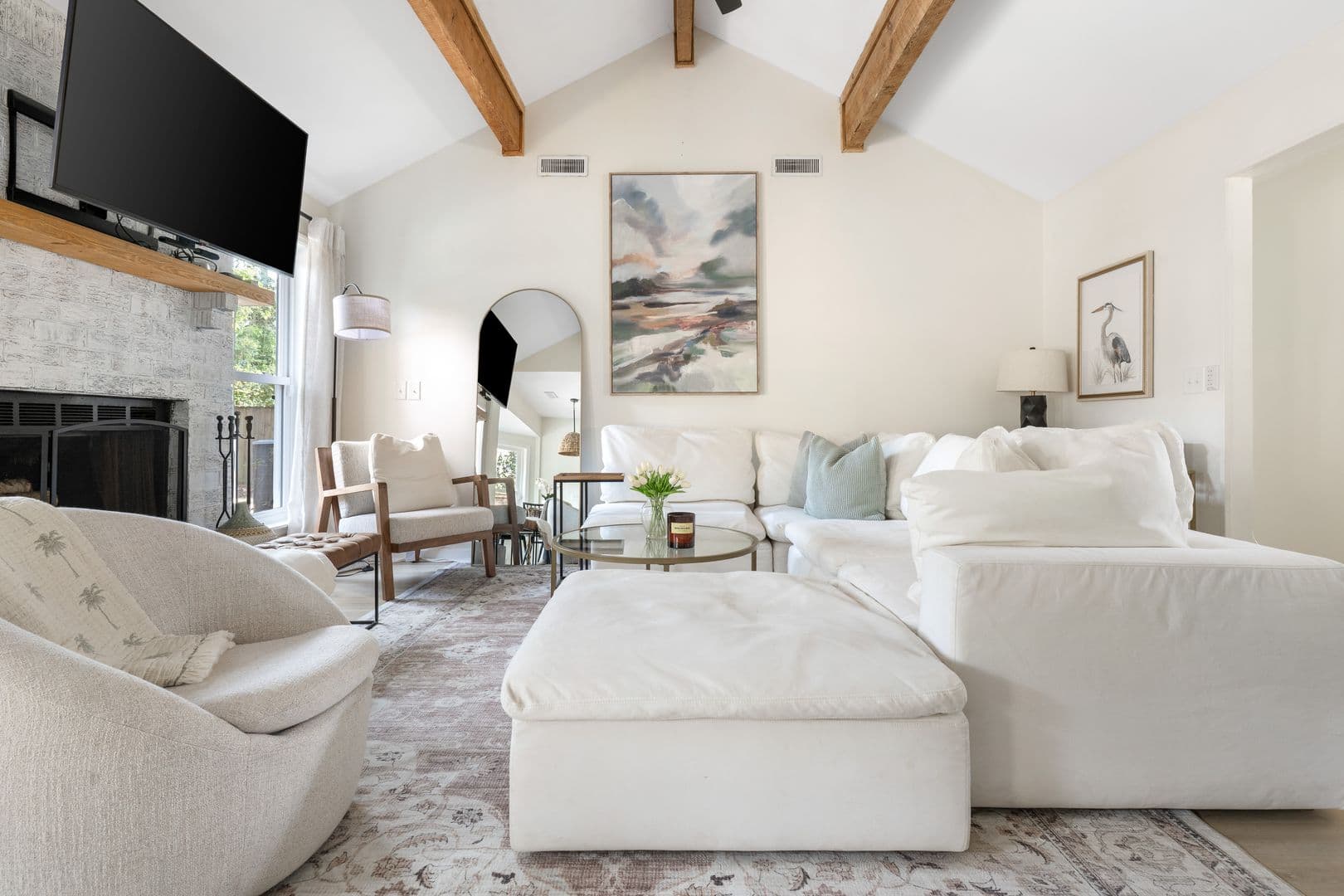 Charleston House: 14 Hillcreek Blvd
