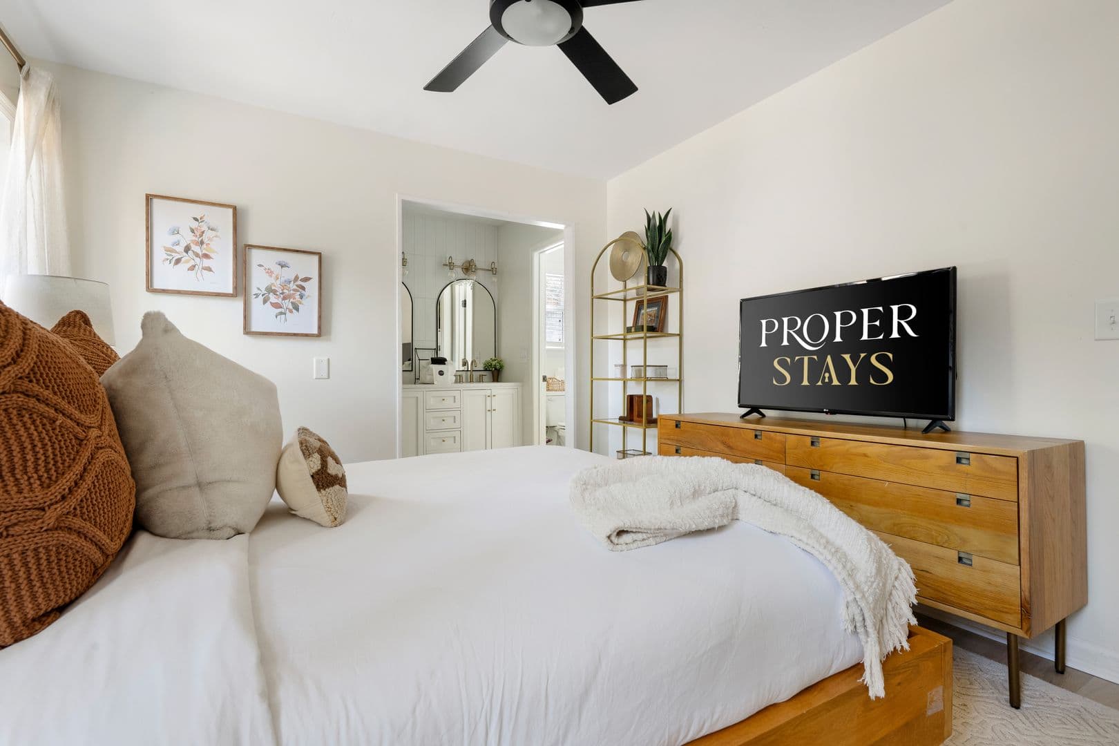 Charleston House: 14 Hillcreek Blvd