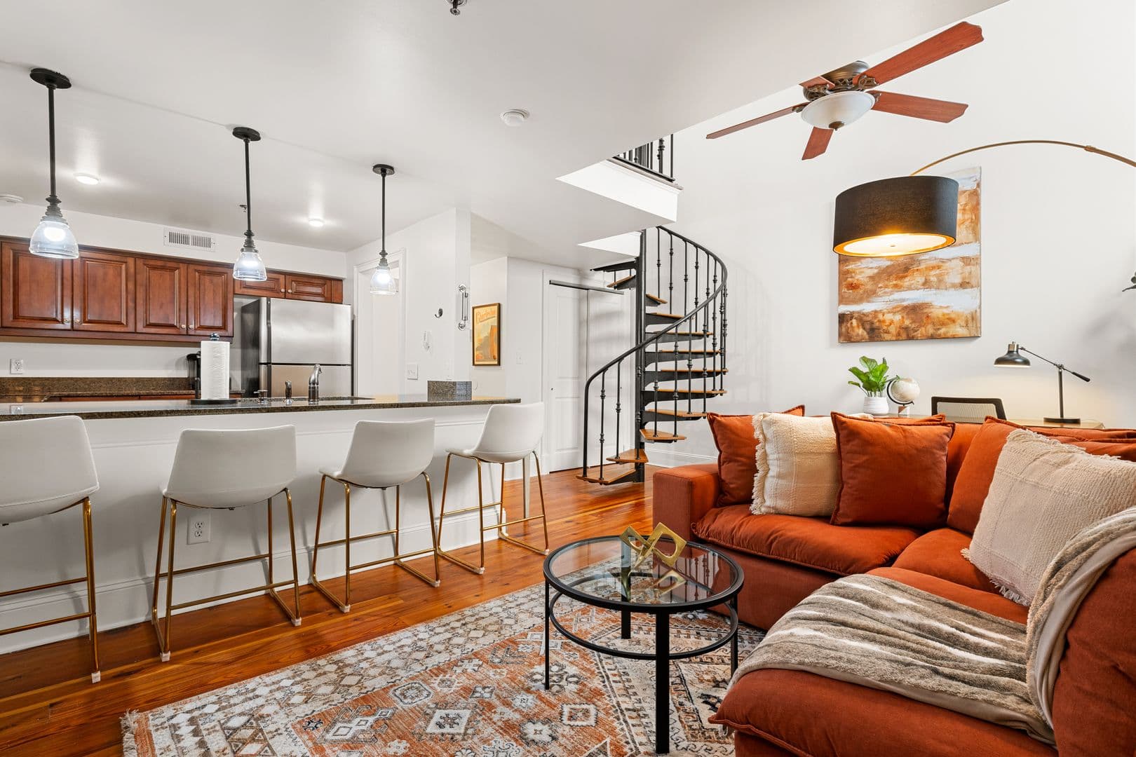 Charleston House: 377 King Street