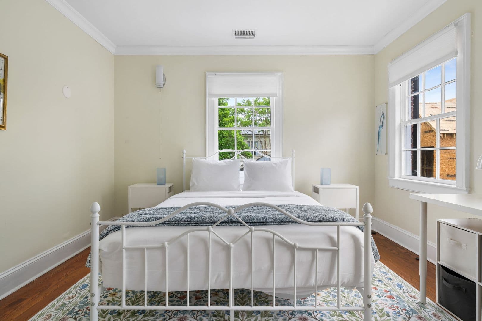 Charleston House: 88 S Battery