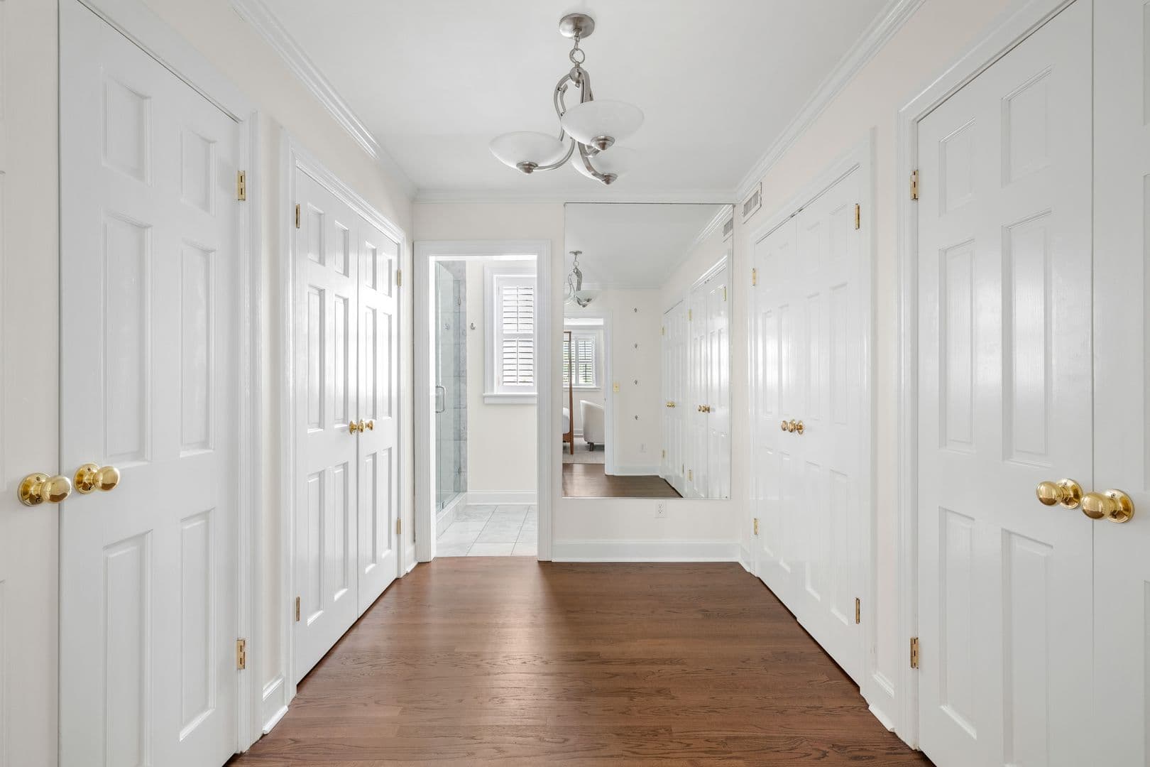 Charleston House: 38 Elliot Street