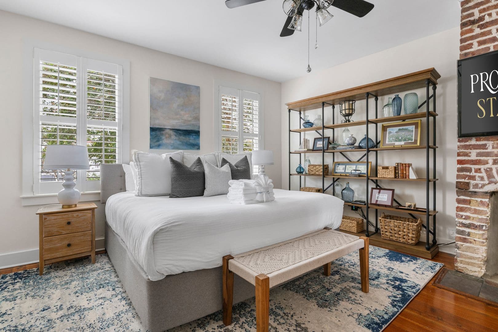 Charleston House: 234 Rutledge Avenue