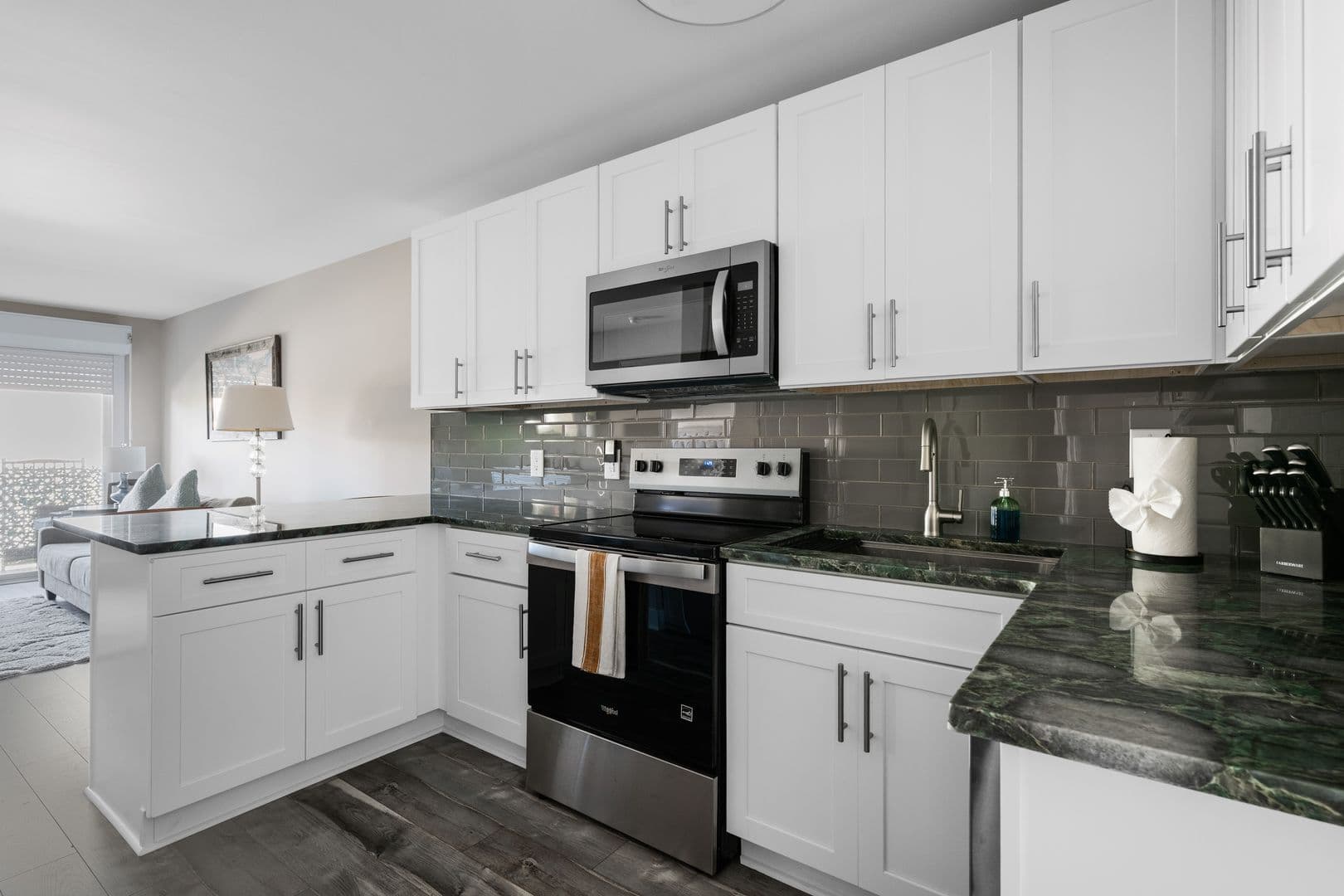 Charleston House: 259 East Bay Unit 8B
