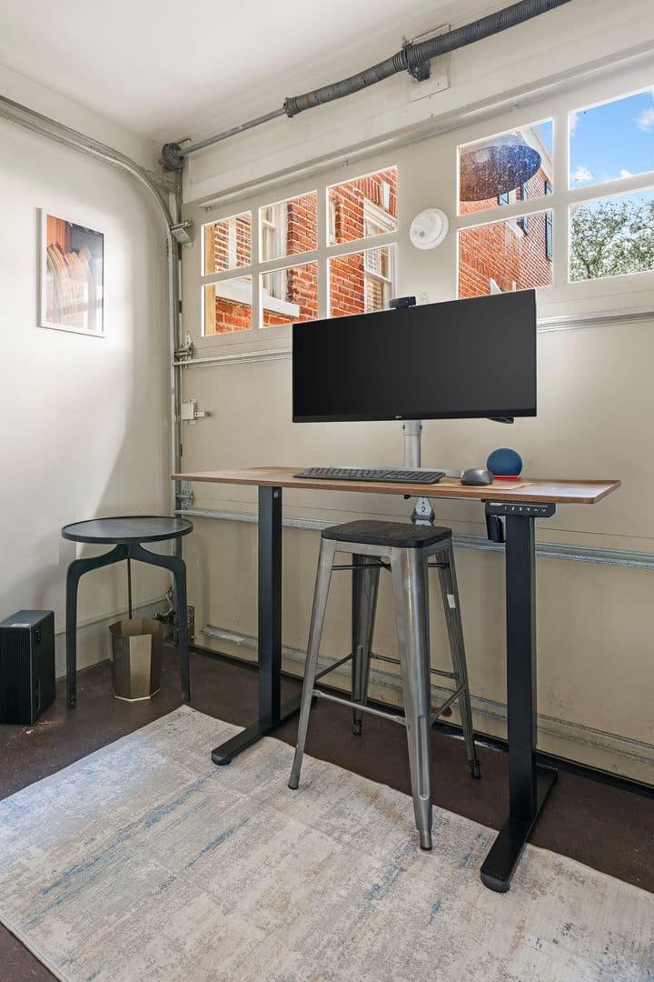 Charleston House: 12 Ashley Avenue