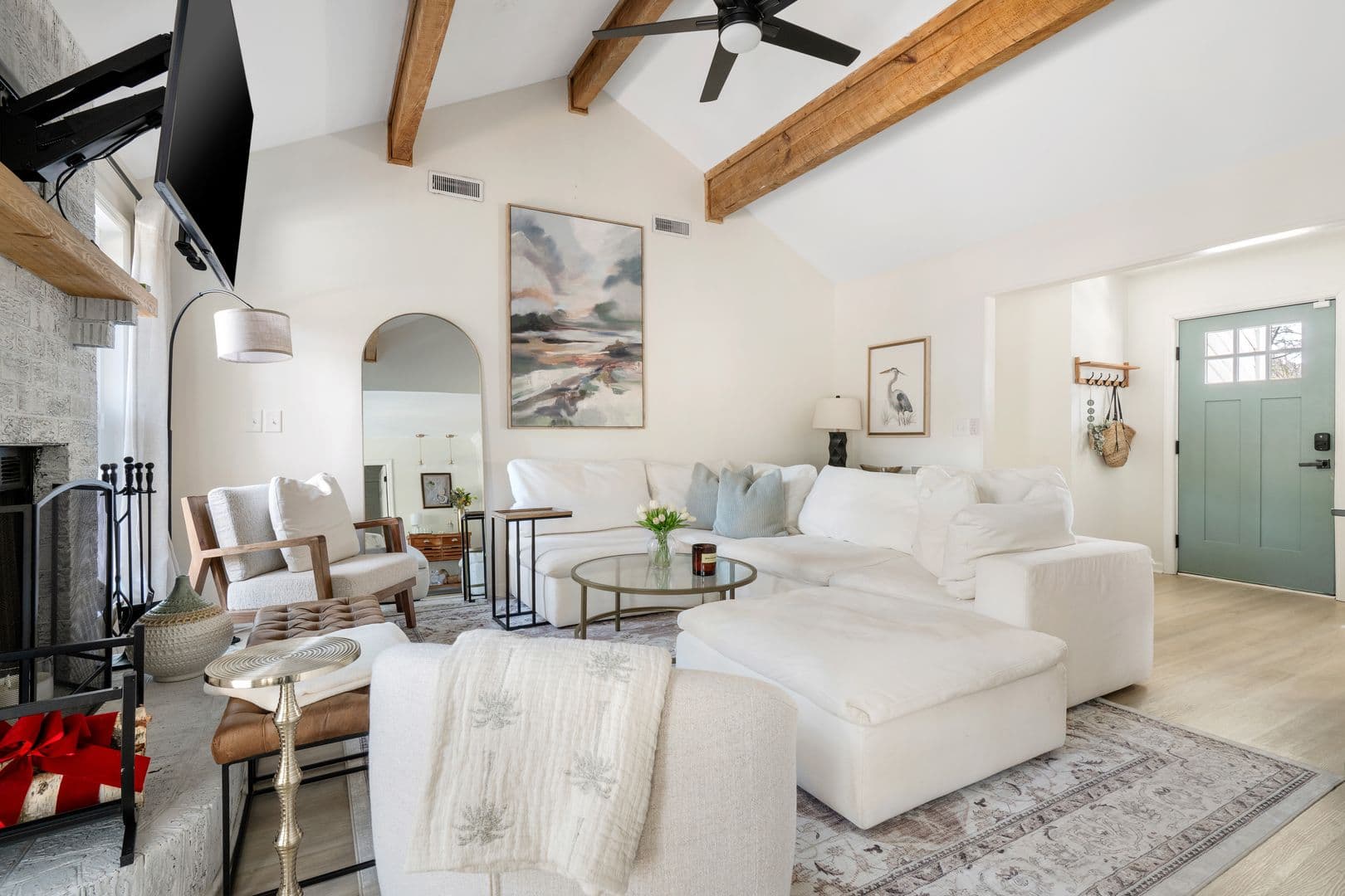 Charleston House: 14 Hillcreek Blvd