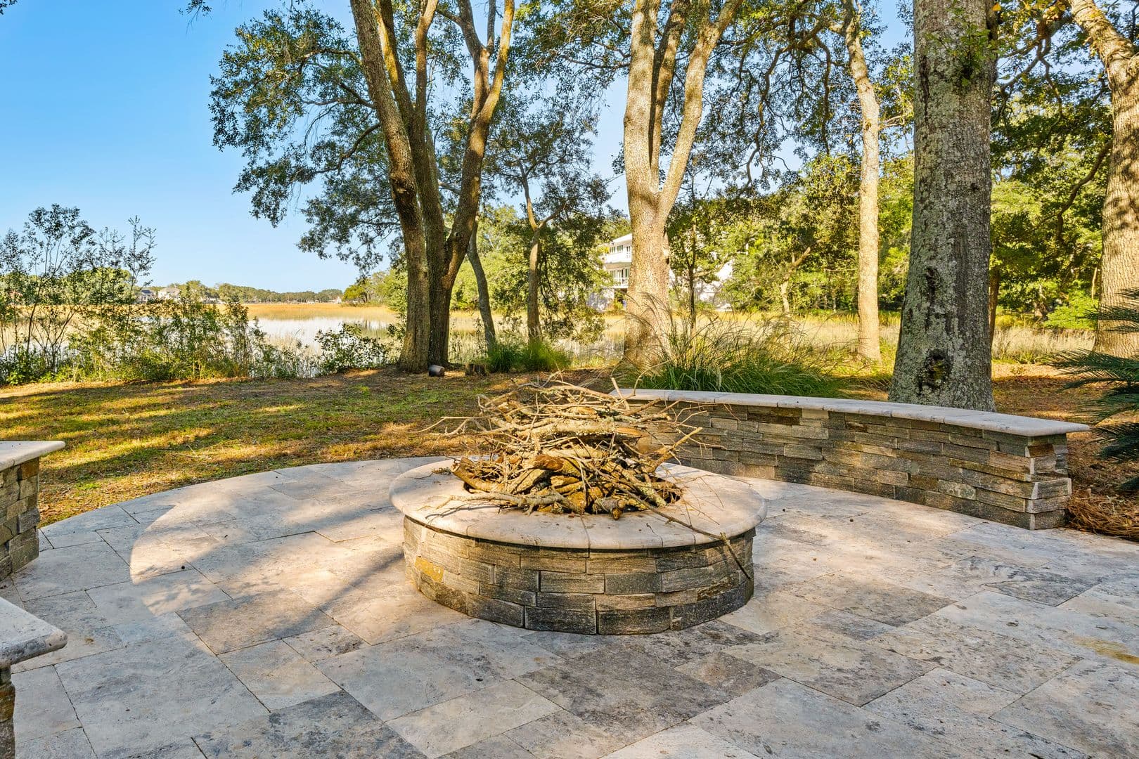 Charleston House: 1158 Fort Lamar Road